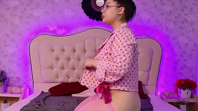 lunaxbabe - LunaXBabe's free webcam - UK Sex Cams