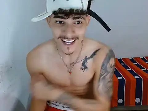 Arzu_08 webcam
