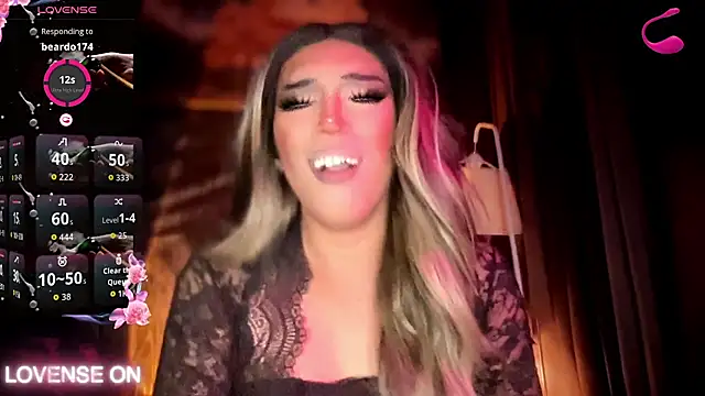 Lo_la_69 webcam