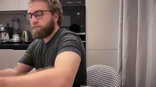 Bear_bear_ webcam