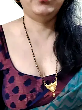 Yazhini-Cam webcam