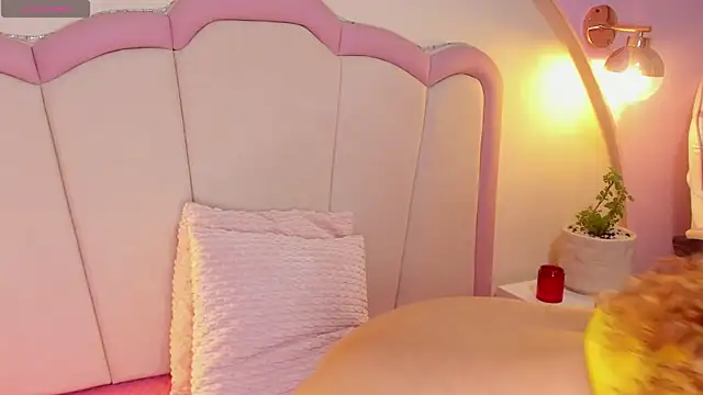 alexa_cutte_ webcam