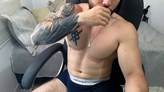 Isaac_Carter webcam