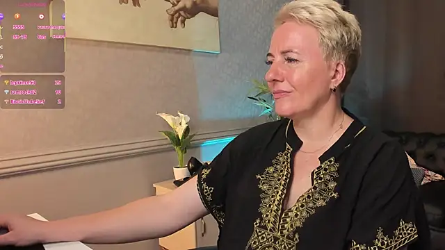 Nika_Smit webcam
