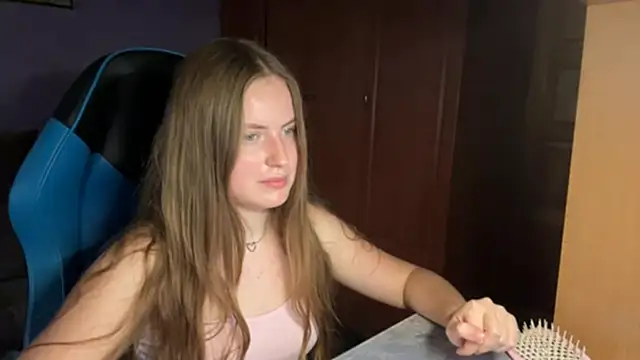 SilkSinner_ webcam
