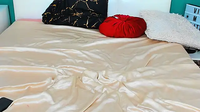 Red_Fairy_ webcam