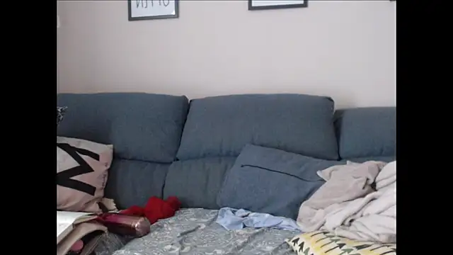 BarbieBlondieGirl webcam