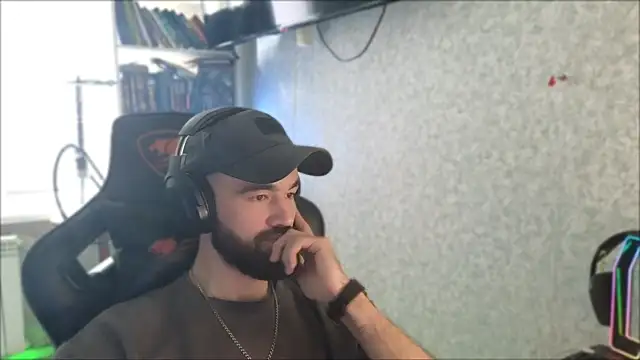 _Serious_Man webcam