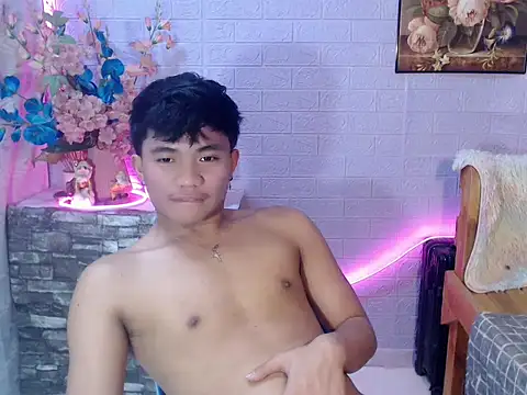 mostwantedtwink (M twink) - MAKE MY BIRTHDAY HAPPY