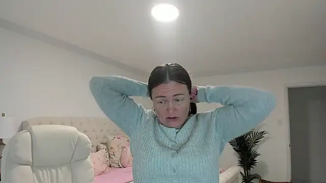 Vika73 webcam