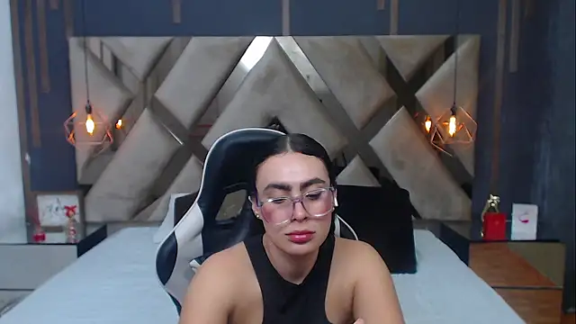 MartinaaFit webcam
