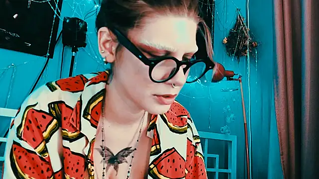 VivienDarkbloom webcam