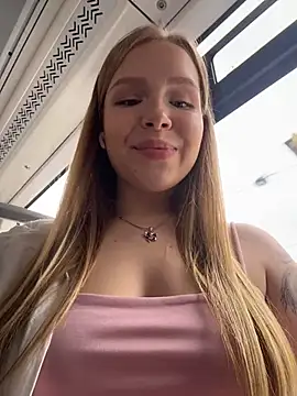 Liza_risky webcam