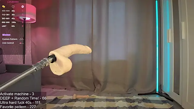 Juicy_Vikki webcam