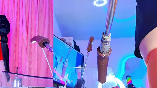 NathaxaLeans webcam