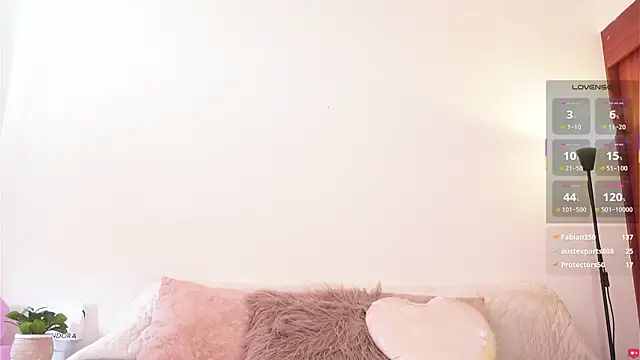 whitneyhot webcam