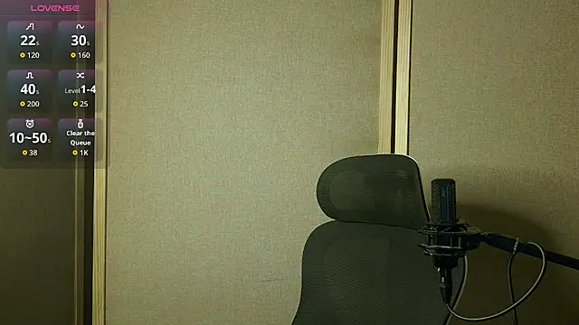 Baddies_Lover webcam