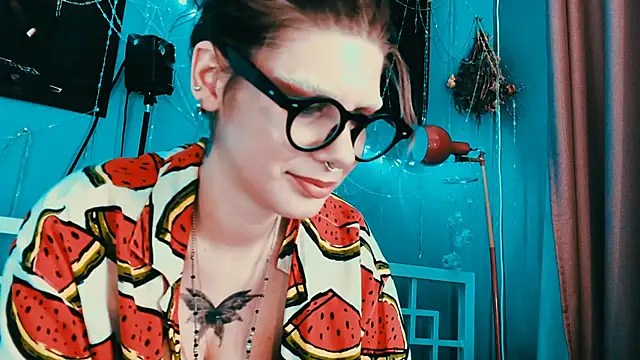 VivienDarkbloom webcam