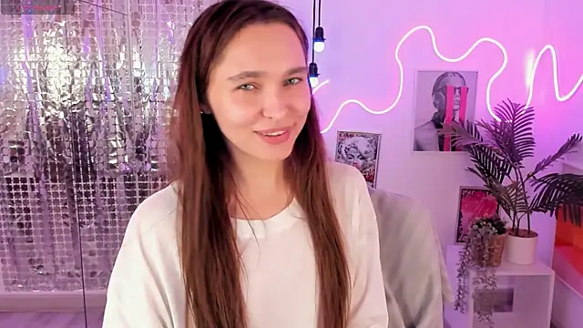ChloeSunny webcam