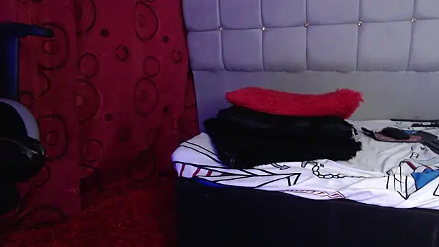 charlotte_brawn webcam