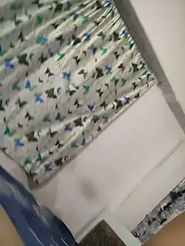 Funcouple0069 webcam