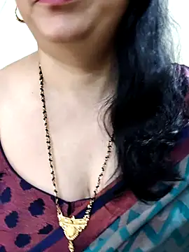 Yazhini-Cam webcam