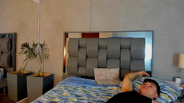 Charlie___Musk webcam