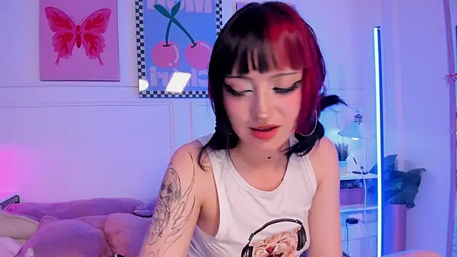 Zoe_Lynch_ webcam