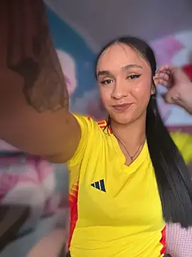 Isabella-Teen webcam