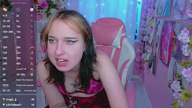 Oksi_Koxy webcam