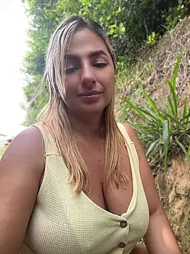 sammyqueenx21 live sex cam