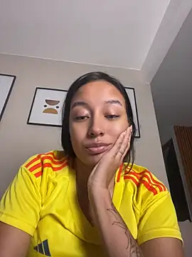 DianaHopson webcam