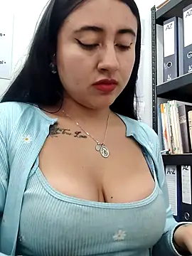 _Sarah-Office1 webcam