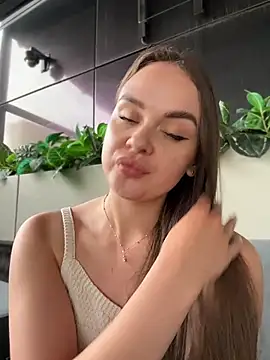 KristiRich webcam