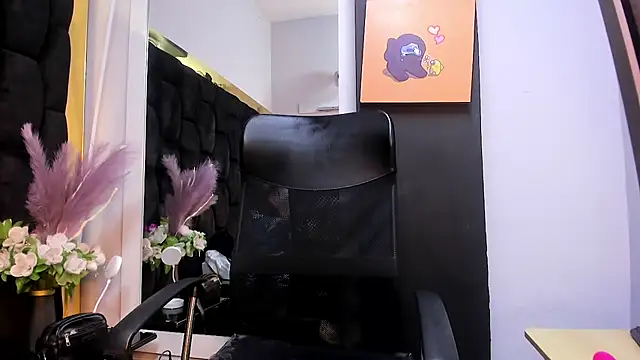 MiaRouss69 webcam