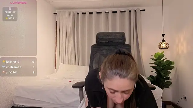 kellygrace_vg webcam