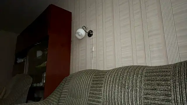 CrimsonLace webcam
