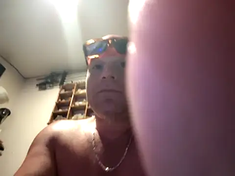 lilpervt webcam