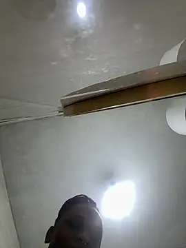 BonnyMolhada live sex cam