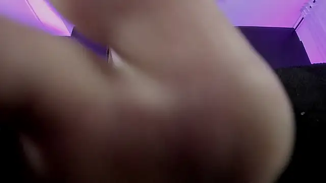 _Jade_16 webcam