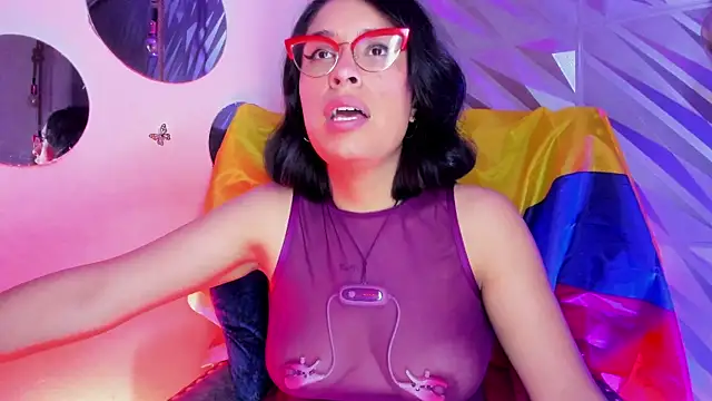 Roxanne_Han webcam