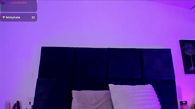 april_jones05 webcam