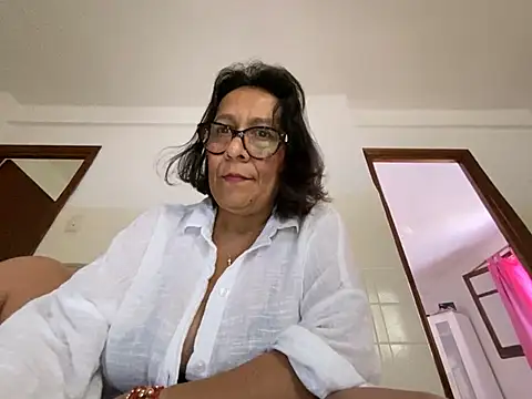 sweeviolet webcam