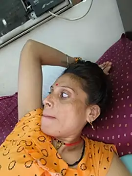 Sexy-Suhani2