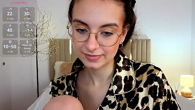 Real_cutie1 webcam