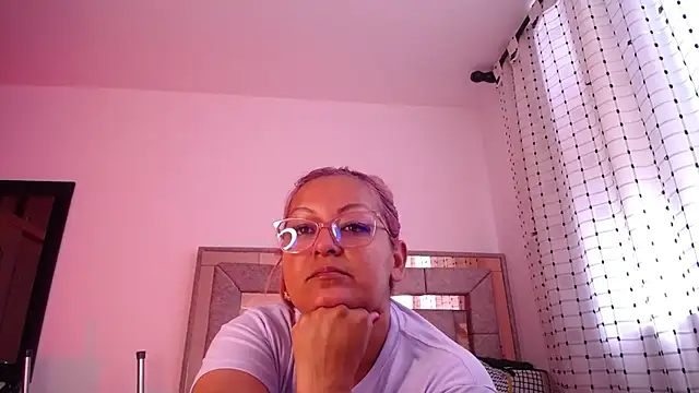 salomecastro_ webcam