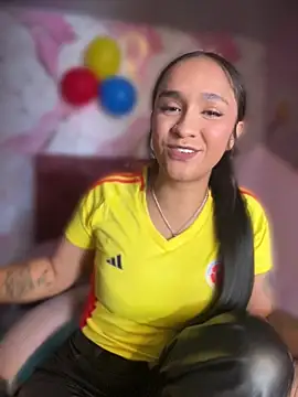 Isabella-Teen webcam