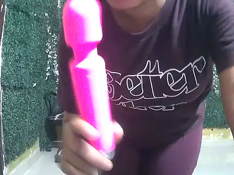 Ruhi_Hotty