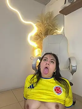 Sofi_BBW webcam