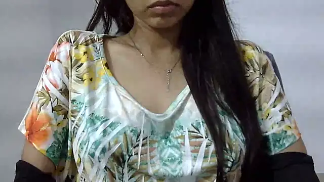 Riva_arora01 webcam